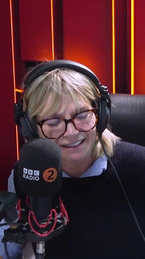 A touching tribute to Steve 🧡 BBC Radio 2 #BBCRadio2 #BBCSounds #SteveWright #ZoeBall | BBC One