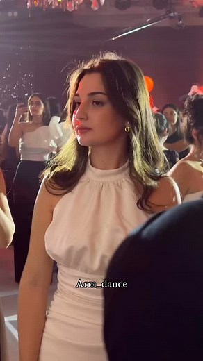 Вот так веселятся на праздниках 😍🔥. #arm_dance | Arm_dance