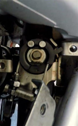 EXUP Valve on a 2009 WR250R in Action