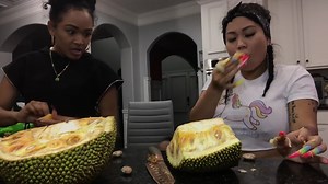38K views · 504 reactions | Difference of a JACKFRUIT and a DURIAN樂 | Lovely Mimi | Facebook