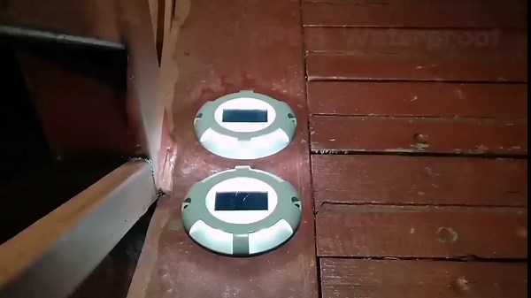 SIEDiNLAR Solar Deck Lights Driveway Dock LED Light Solar Powered Outdoor Waterproof Road Markers for Step Sidewalk Stair Garden Ground Pathway Yard 4 Pack (White)