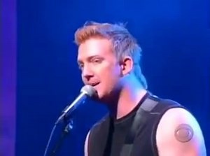 45K views · 3.5K reactions | Queens Of The Stone Age Go With The Flow Live On Letterman 2003 | The YEAR Grunge BROKE | Facebook