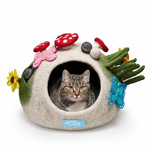 Mushroom & Sunflower Cat Cave: Handmade Wool Pet Bed - Etsy