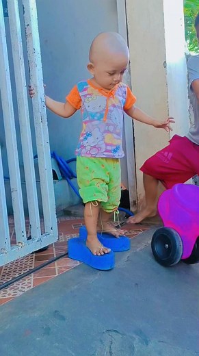 Lupakanmi dulu mamli, ini Ibu Oga mau lewat🤣🤣 #sorotan #fbpro #viralfyp #jangkauanluas #kontenlucu | Antii Nurfianti