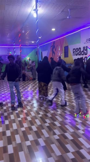 Jumca wanagsan comments ga 24saac hadan reply laguso galin 2h free ayaad heleysa let’s go #jigjigasuperskate #hargeisasuperskate #somalitiktok #viralvideos #rollerskating @Hargeisa super skate🛼🥊 @Hawassa Super Skate🛼 @Shashe super skate🛼 @adama super skate 🛼 @Bishoftu Super Skate