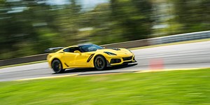 The 755 Horsepower Corvette ZR1 Will Warp Your Perception of Speed