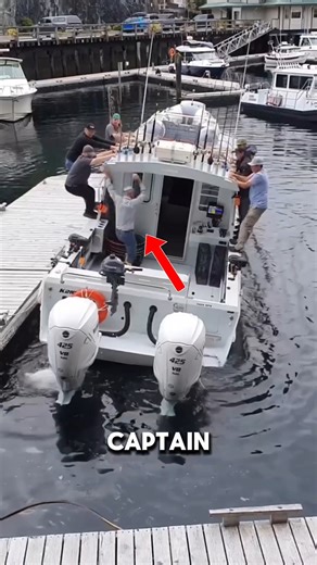 One Button Saved This Ship 😳⚓ Gyroscope Explained