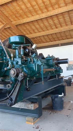 1.6M views · 10K reactions | OMG  giant engine startup  #video | Muskan sharma | Facebook