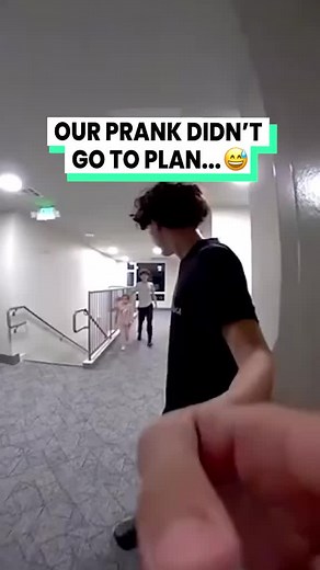 Scooby Doo ahh moment 🤣 (@yancyb1) #prank #caughtoncamera #ringdoorbell #funnytiktokvideos #funnytok #funnytiktok #funnymoment #genz