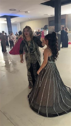 Mishell Moda on Reels