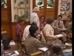 324K views · 4K reactions | Esses programas de humor só dizem besteiras.... Até parece que na vida real é assim. Ops.. | Paulinho Serra | Facebook