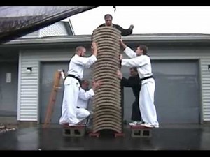 Karate master breaks 35 bricks with bare hands!