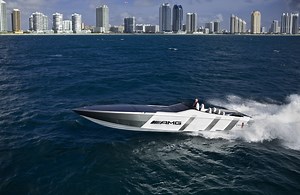 Photo Update: Mercedes-Benz SLS AMG Inspired Cigarette Boat
