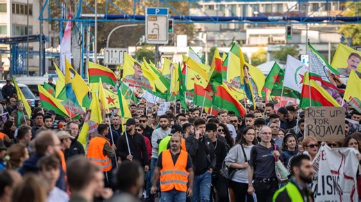 Kurden-Protest in Ludwigsburg: Demo-Teilnehmer kritisiert Polizeieinsatz – „Die Lage wurde unnötig aufgeheizt“