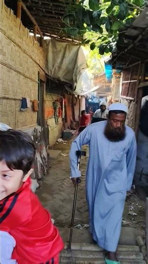 A beautiful pathways in the refugee camp..!