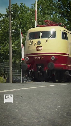 19K views · 218 reactions | Er fuhr 30 Jahre lang in weiten Teilen Europas: der Trans-Europ-Express, kurz "TEE". Für Bahnliebhaber gab es nun eine Sonderfahrt vom DB Museum. | BR24 | Facebook