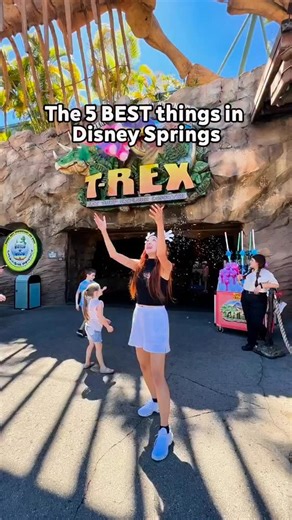 Disney Food Blog on Instagram: "Who would be brave enough to drink a full-size cup of Beverly? 💪🥤 Head to the link in our bio or comment “SpringsGuide” for our FREE 🙌 guide to Disney Springs! 🐭✨"