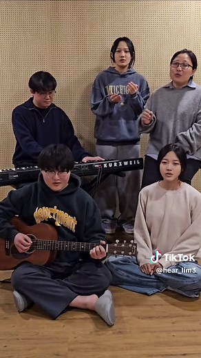 삼남매를 둔 가족의 일상과 커버 영상