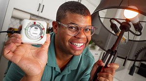 1.5K views · 45 reactions | This is how to set an outlet timer ⏲ #problemsolved | USA TODAY Video | Facebook