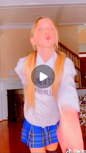 Lilliana Ketchman | Comment 3 hearts I will follow a few!! . . . . #lillyk #dance #fun #reels | Instagram
