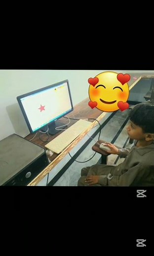 Exploring Technology | Computer Class at leader in learning School