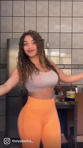 @thalyadasilva_ | Thalya Da Silva