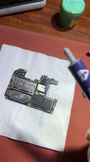 Sửa poco M3 treo logo