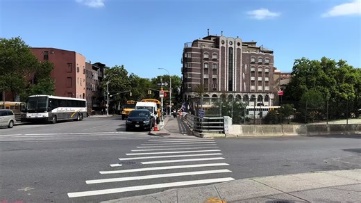 Inside Hasidic Jewish Community Brooklyn Williamsburg New York #11