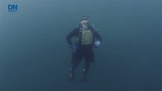 Soar under water faster with a personal diver propulsion system - and save your air