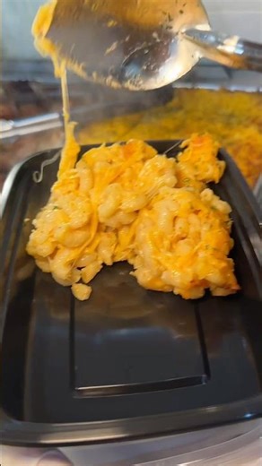 FRIED SHRIMP BAKED MAC AND CHEESE, Jamaican-style from Jerk House in NYC! 🧀🍤 SO GOOD! #DEVOURPOWER