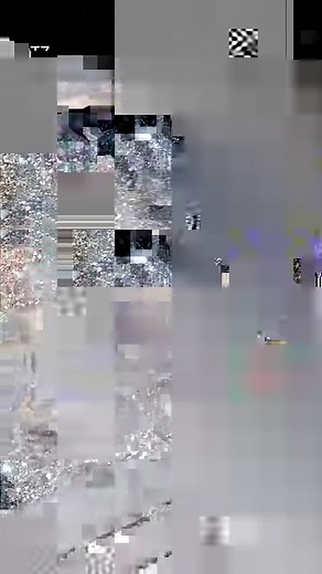 Hesperia, Ca (Cajon Pass) Intermodal in the Snow #train #trains #trainspotting #railroads #snow #cajonpass #hesperia #california #reels #facebookreels #railfans_of_instagram #reelsfb #trainreels #virtualrailfan Livestream for Hesperia https://www.youtube.com/live/pKTmM6R_09c | Virtual Railfan