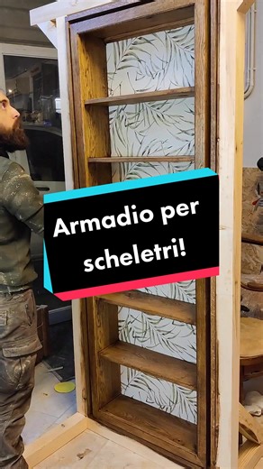 Libreria con Passaggio Segreto: Fai da Te