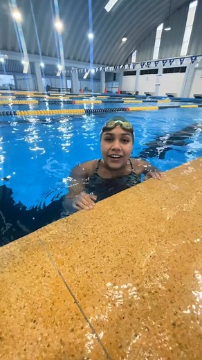 135K views · 3.7K reactions | Te enseñamos dos ejercicios para mejorar tu estilo crol, más conocido como libre Cuéntennos si lo ponen en práctica ✨ . #natacion #tecnica #libre #crol #swimmingpool #swimmer #swimtok #nadar #ejercicios #tecnica #tiktoktips #viralvideos #fyp #par | Tudo de Natação | Facebook