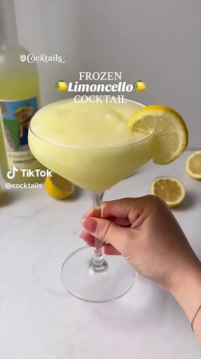 Frozen Limoncello Cocktail Recipe for Citrus Lovers