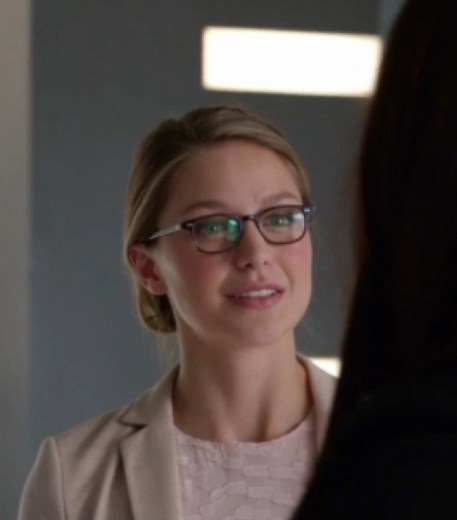 Supergirl and Pink Kryptonite: Kara's Emotional Moment