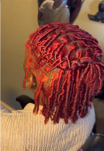 Creating Beautiful Comb Coils for Dreadlocks