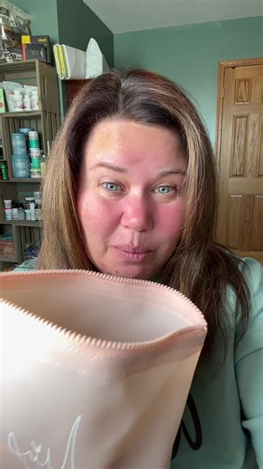 Pantene and Alix Earle collab #alixearle #pantene #shampo #shampoos #conditioner