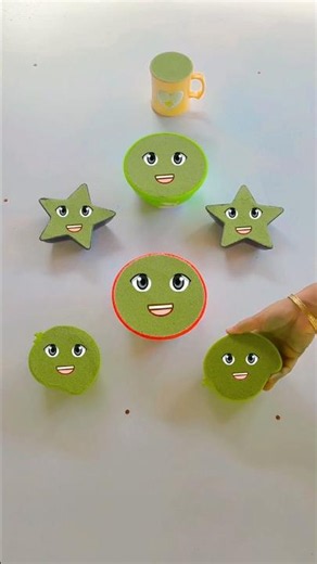 🌿 Green Kinetic Sand Art 💚 | Satisfying Sand Cutting & Colorful Shapes ✨ #Shorts