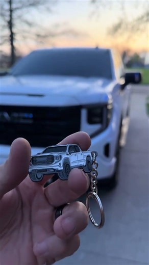 Sierra Metal Keychain #gmc #sierra #keychain