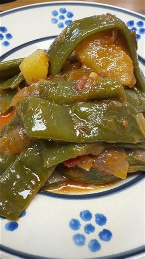Green Beans with Potatoes and Tomatoes in a Pot | Easy and Tasty Sicilian Recipe
