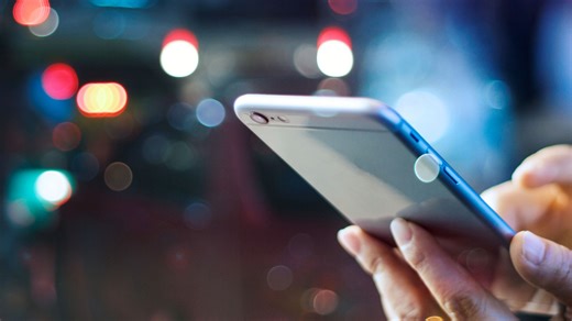 Why meteorologists beat your weather app