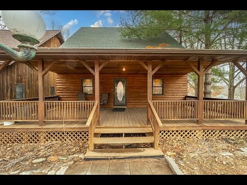 Home with River Front Property | Mammoth Spring Arkansas