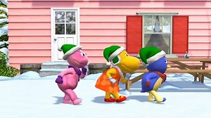 The Backyardigans are the Action Elves! Here to help Santa! | Treehouse Direct Clips