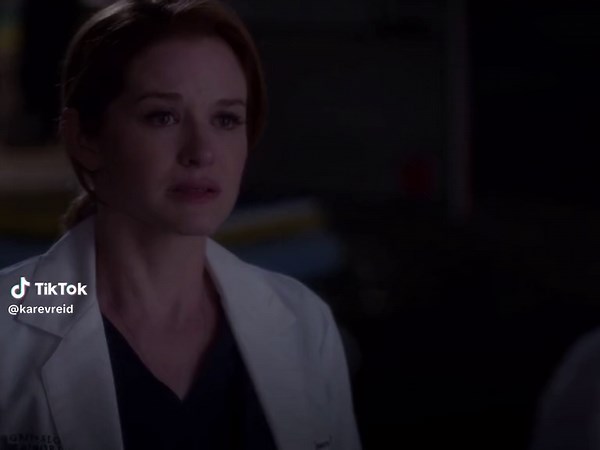 Jackson and April's Emotional Hug Scene in Grey's Anatomy