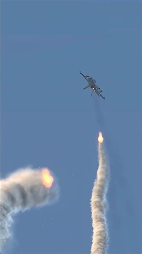 Epic military aviation action! Jets, tanks, dogfights, missile launches, and intense battles in quic