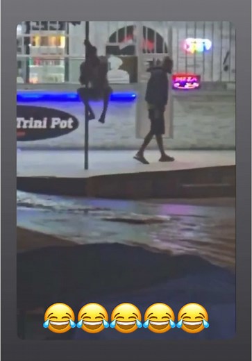 😂😂😂😂 #trini_tiktoks #trini #trinidad #trinitiktok #trinitiktokers🇹🇹🆙️🔥 #fyp #fypシ゚ @Arabian Trini Pot by shadi