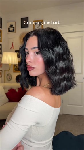 Essential Hair Tutorial for Wavy Styles