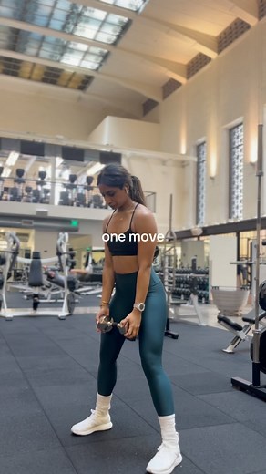 Riti Vats | One dumbbell, one exercise, full body workout?! COUNT ME IN 💯 Whether you’re following a fitness plan or just getting started, this move... | Instagram