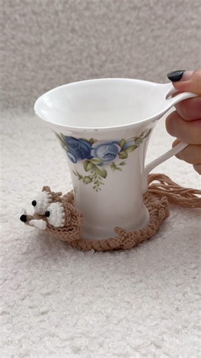 Crochet squirrel coaster,cute animal mug rug