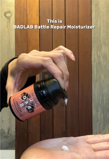 BADLAB Battle Repair Mosturizer selalu bantu gw lewatin hari dengan muka glowing😎 #barber #badlab #skincare #haircare #barbershop